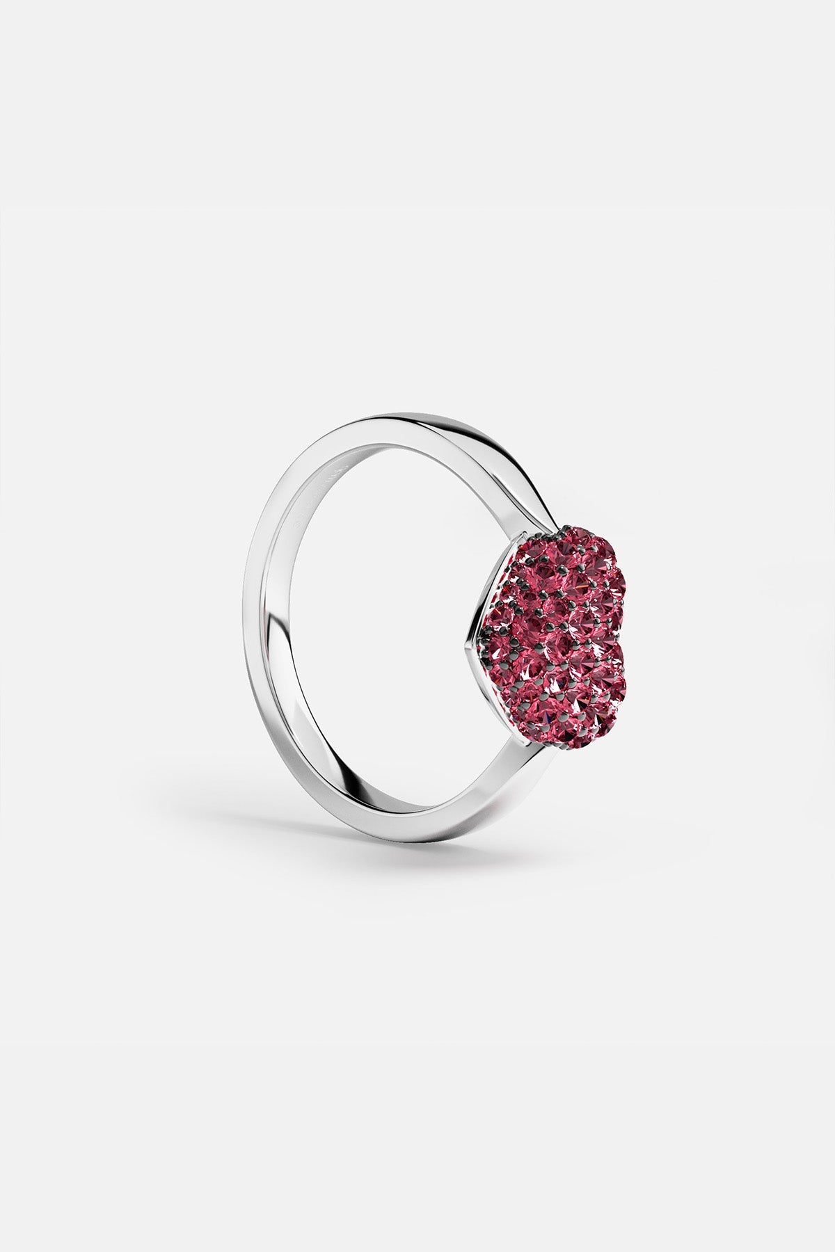 APM MONACO heart-shaped ring in silver with fuchsia stones