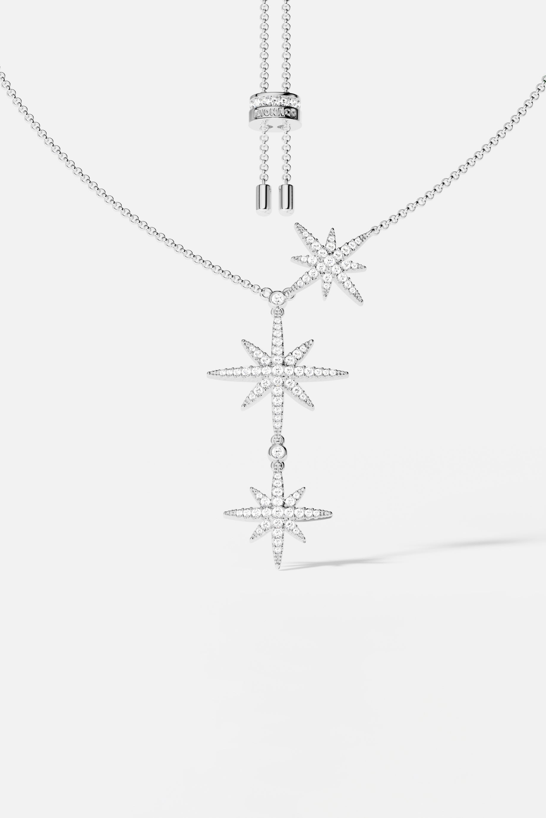 Necklaces APM Monaco: silver-tone adjustable necklace with three star-shaped pendants.