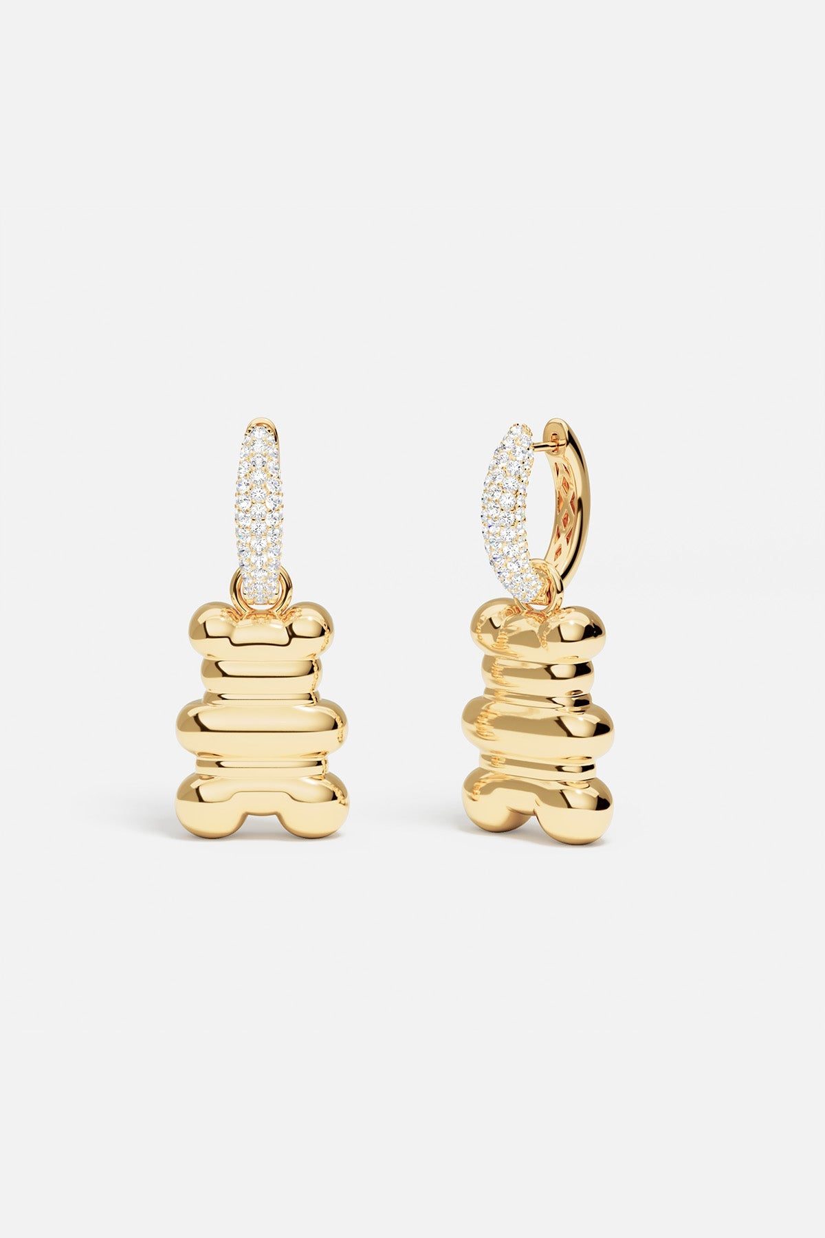Earrings APM Monaco, yellow gold hoop, XL Loulou Yummy.