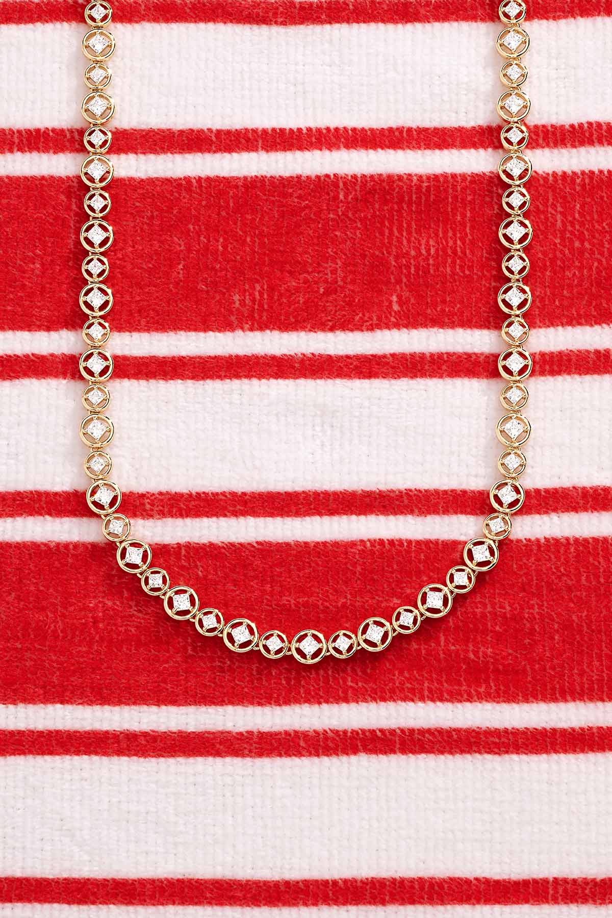 03-YC8398OX-APM-Monaco-Necklace-Instagram