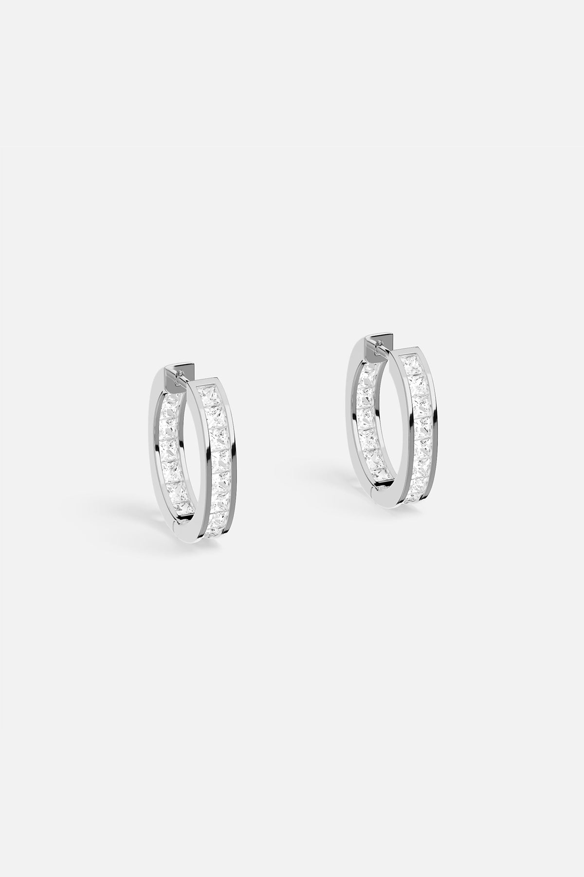 04-WE16801OX-APM-Monaco-Monaco-Earrings