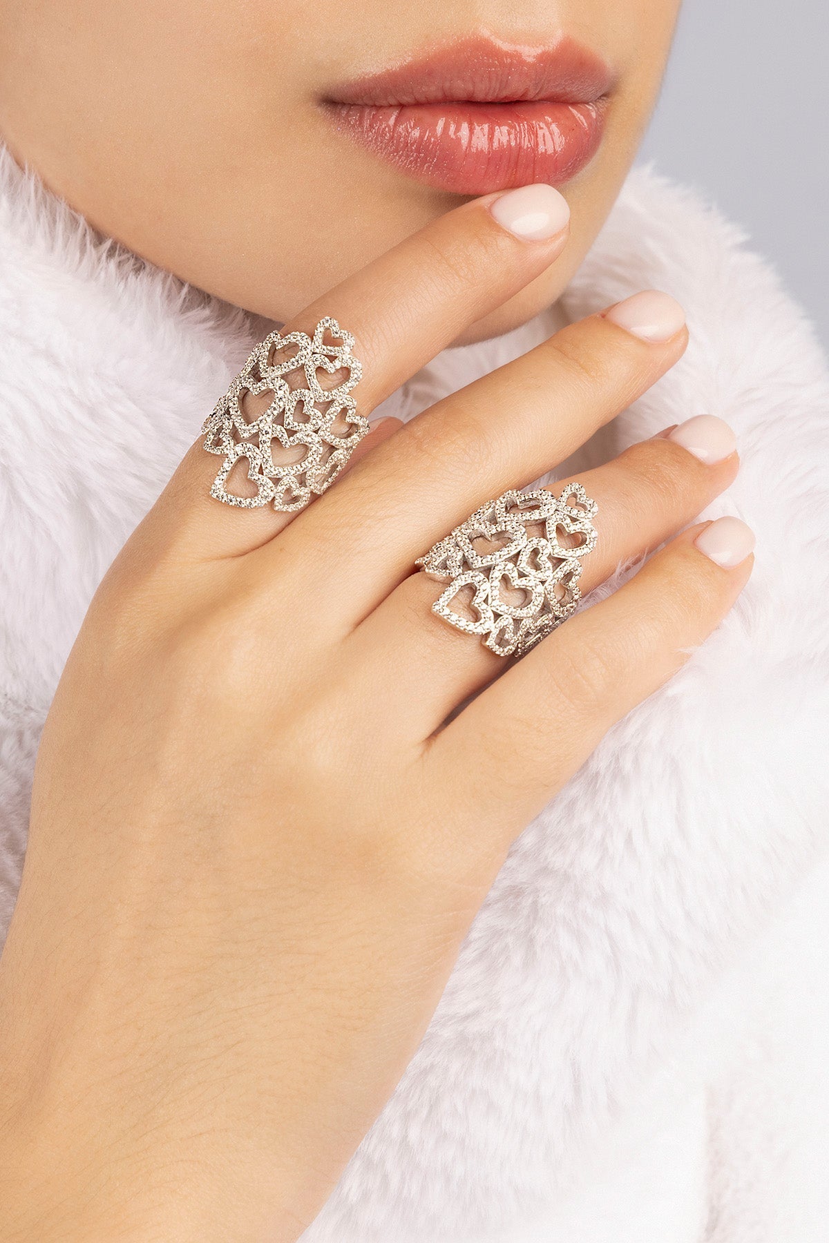 Statement Heart Ring, White Alloy | APM Monaco