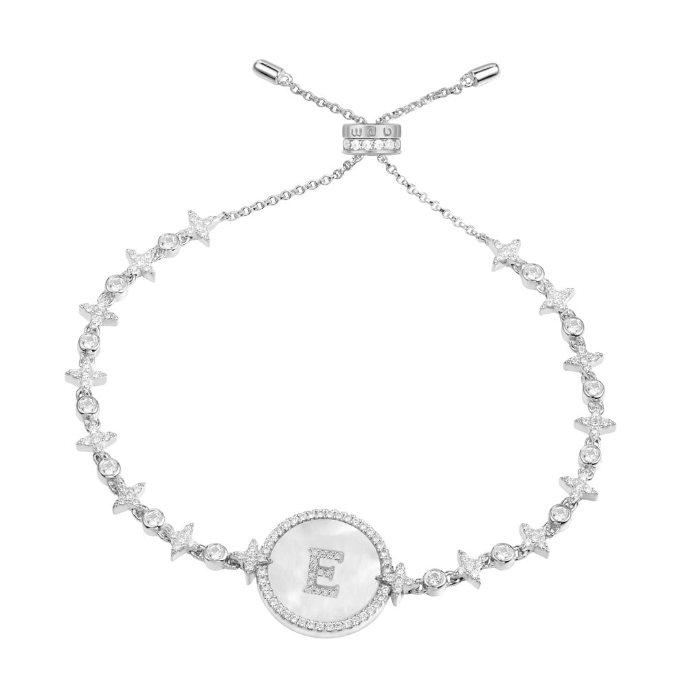 Bracelets APM Monaco chain bracelet in white silver with a mother of pearl pendant bearing the letter E.