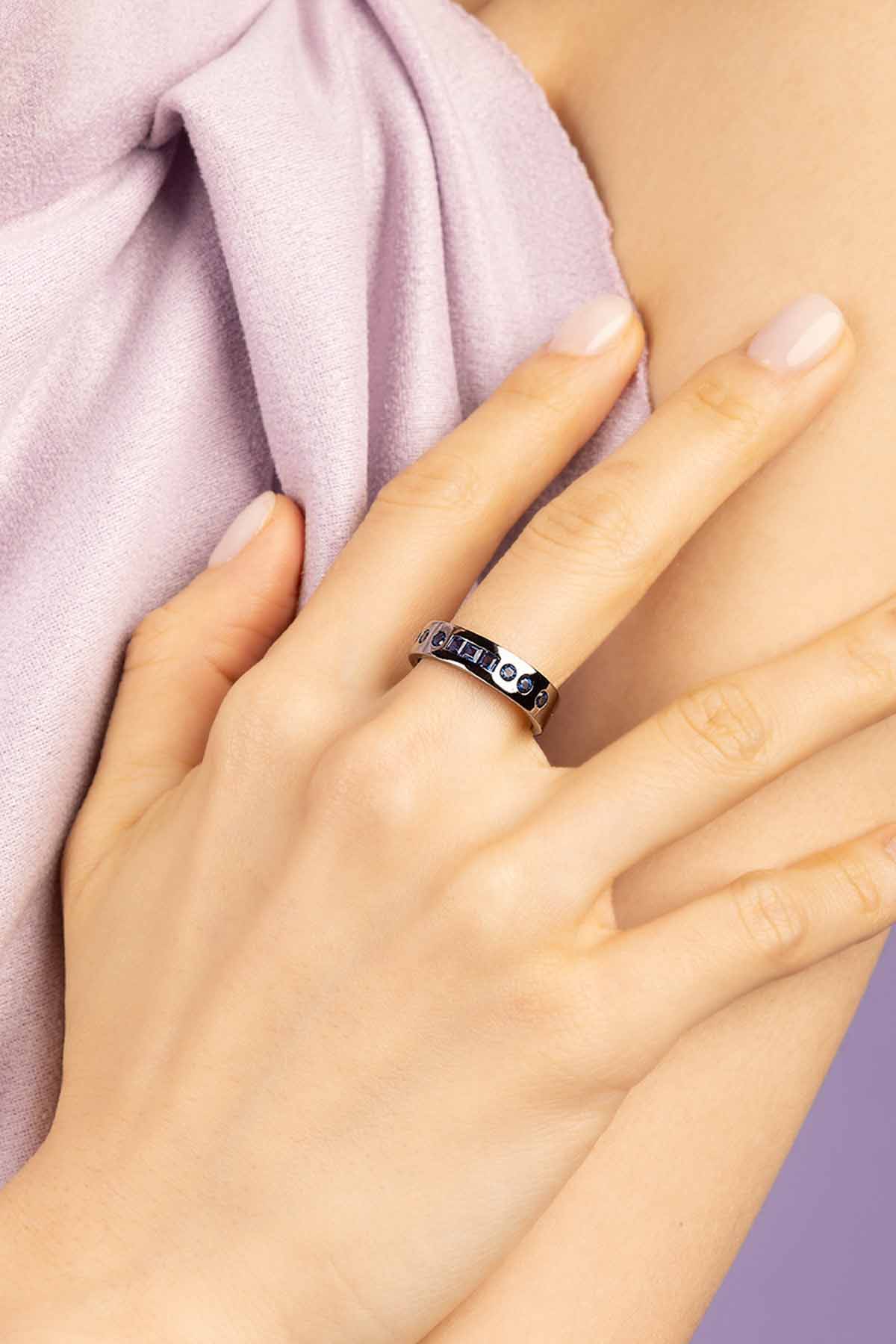 APM Monaco Ring SMILE